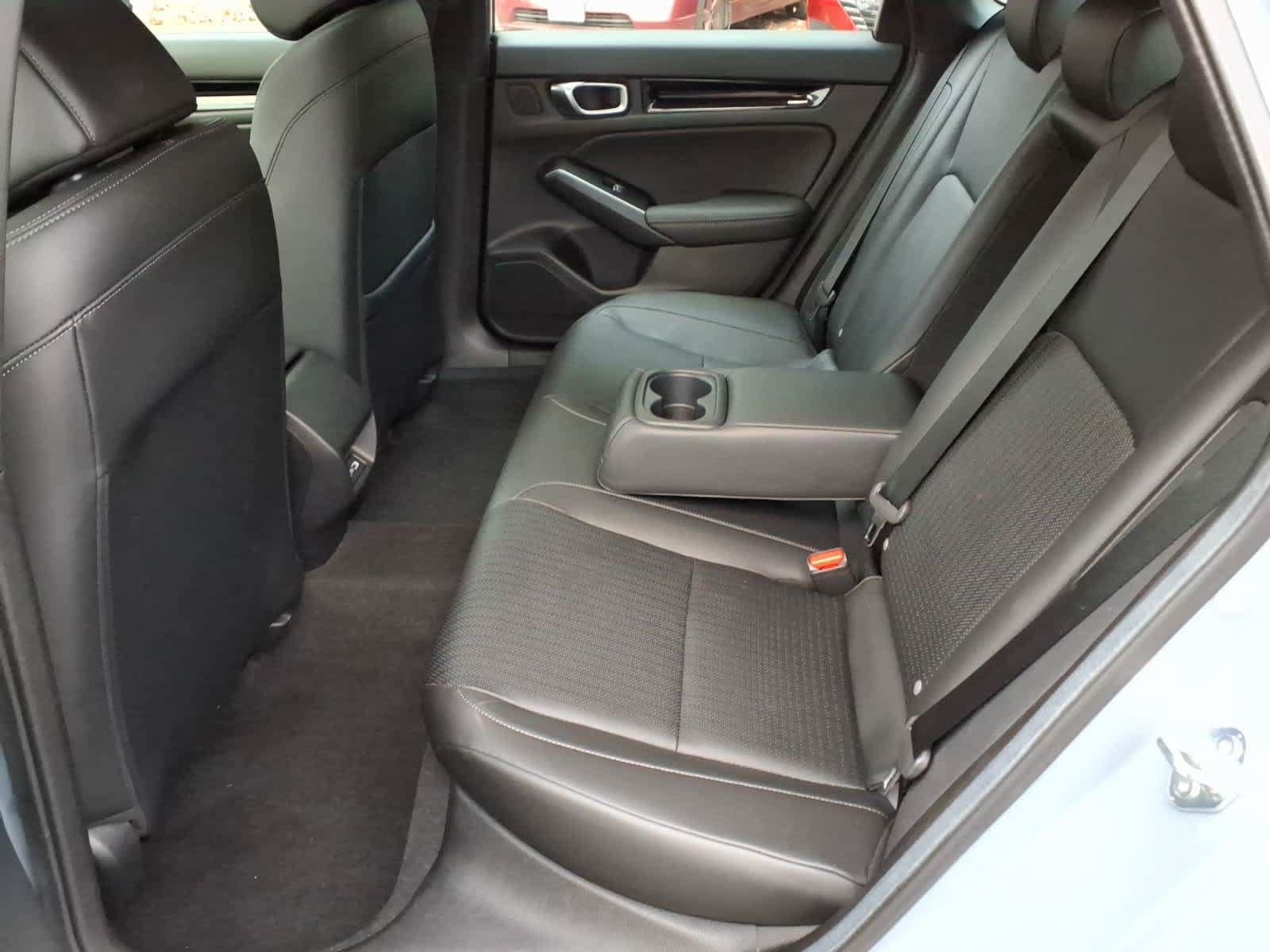 Used 2024 Honda Civic Sport Touring image 9