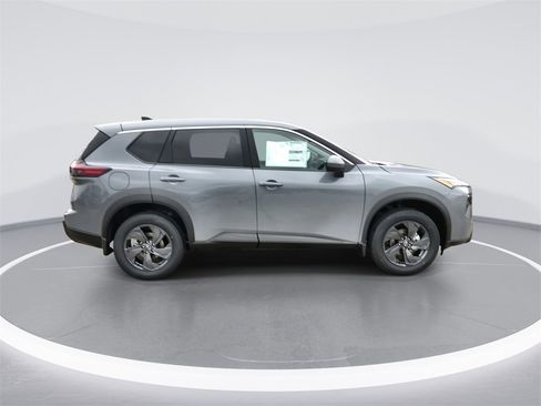 New 2026 Nissan Rogue SV image 9
