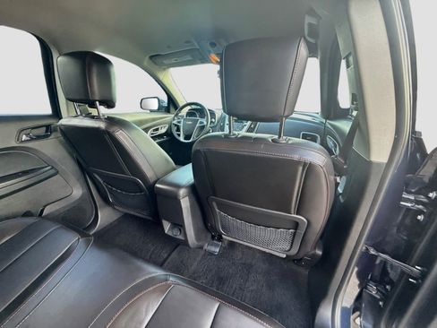 Used 2017 Chevrolet Equinox Premier w/ Enhanced Convenience Package FWD image 26