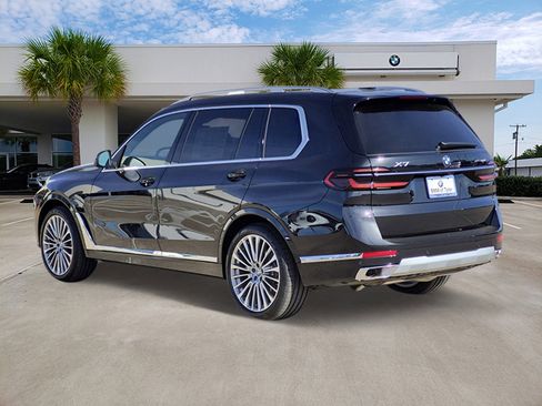 New 2026 BMW X7 xDrive40i w/ Executive Package image 6