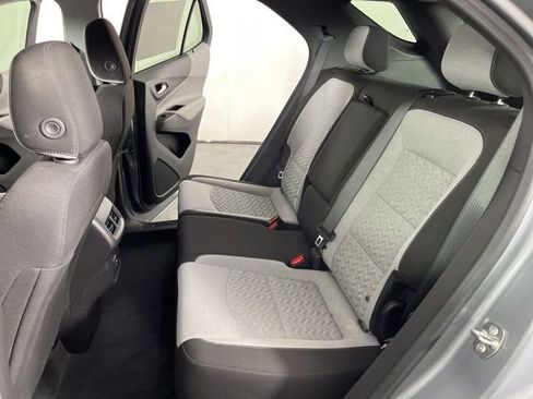 Used 2024 Chevrolet Equinox LS image 38