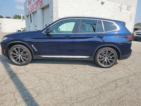 Used 2023 BMW X3 xDrive30i w/ Premium Enhanced Package AWD/4WD image 3