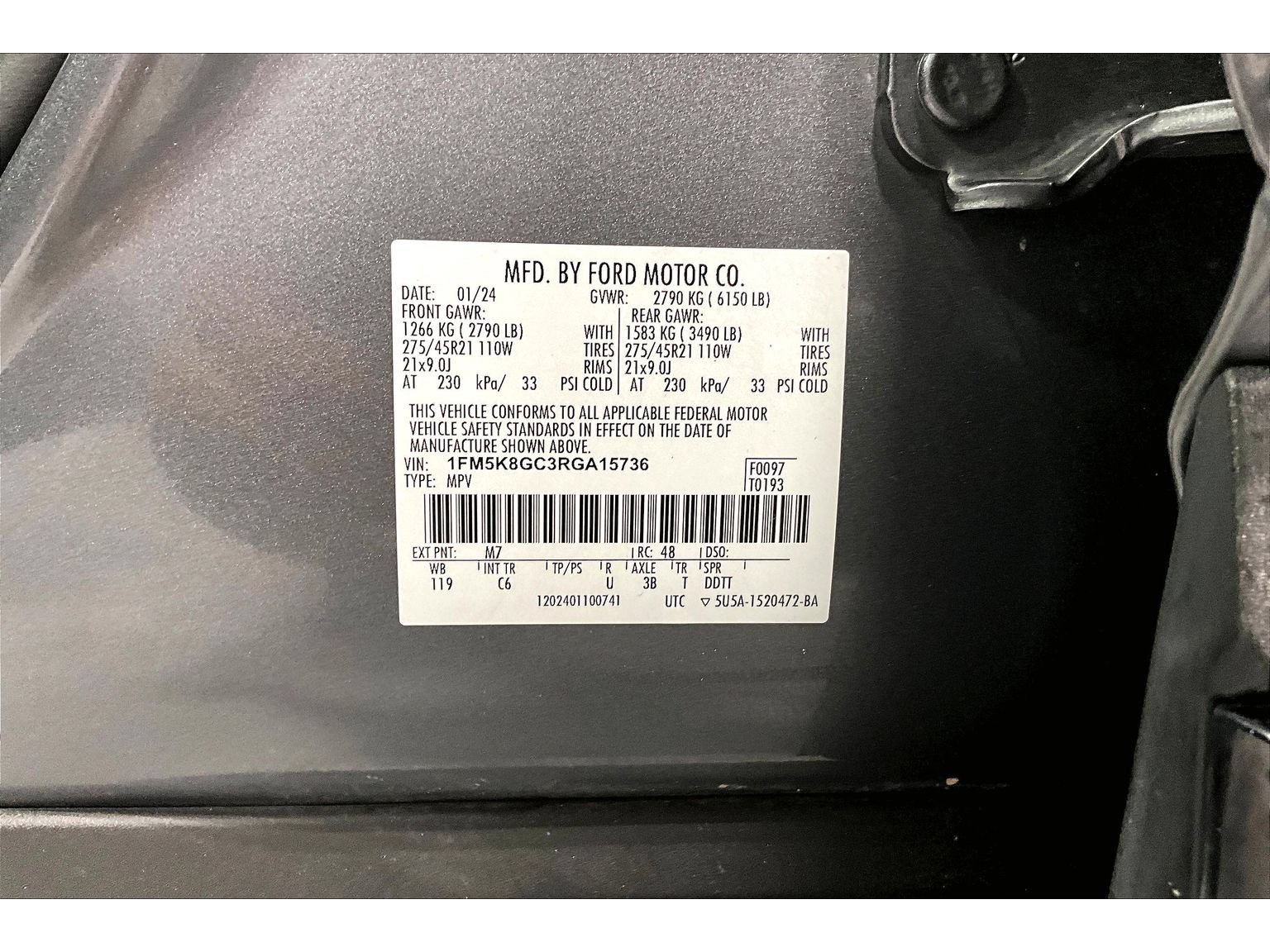 Used 2024 Ford Explorer ST w/ Equipment Group 401A AWD/4WD image 28