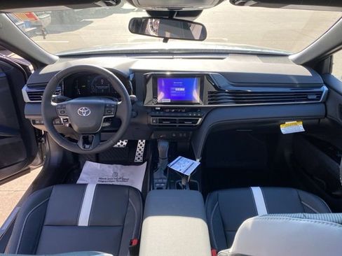 New 2026 Toyota Camry SE image 12