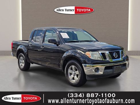 Used 2011 Nissan Frontier SV RWD image 1