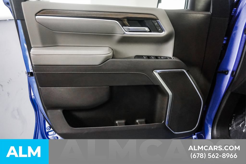 Used 2025 Chevrolet Silverado 1500 LT RWD image 49