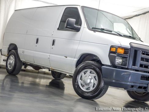 Used 2013 Ford E-250 and Econoline 250 w/ PWR Group RWD image 4