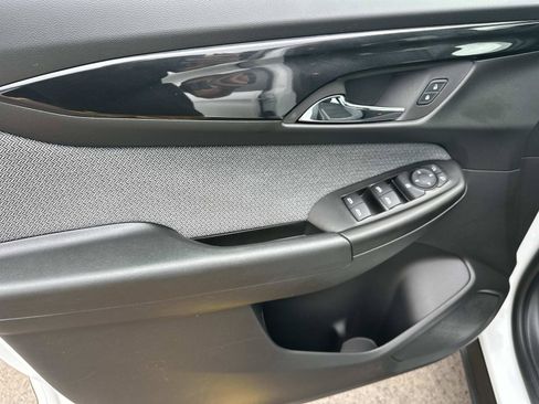 Certified 2024 Chevrolet TrailBlazer LT w/ LT Cold Weather Package FWD image 14
