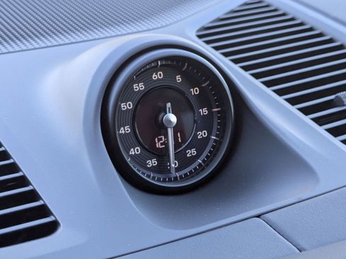 New 2026 Porsche Cayenne Coupe image 21