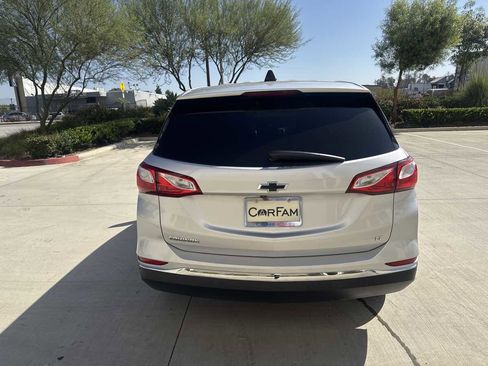 Used 2020 Chevrolet Equinox LT w/ Sport Edition image 5