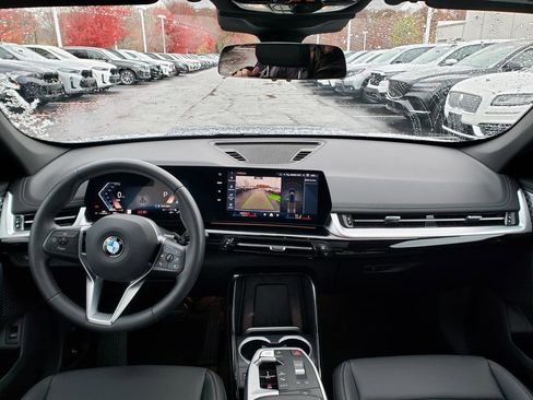 Used 2024 BMW X1 xDrive28i w/ Convenience Package image 13