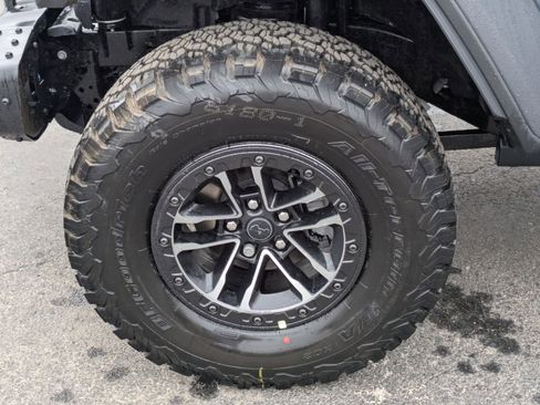 New 2026 Jeep Wrangler Unlimited Rubicon 392 w/ Quick Order Package 27X Moab AWD/4WD image 21