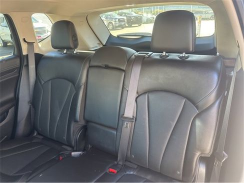 Used 2020 Buick Envision Essence image 4