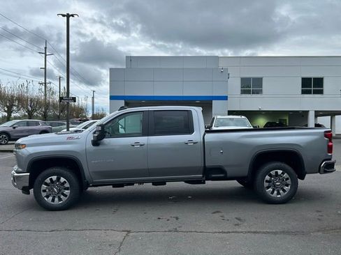 New 2026 Chevrolet Silverado 3500 LT AWD/4WD image 4