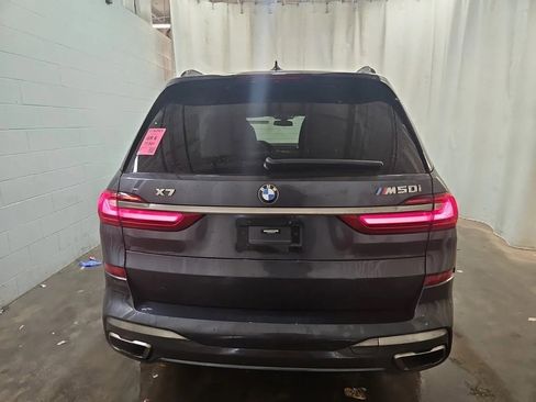 Used 2020 BMW X7 M50i image 2
