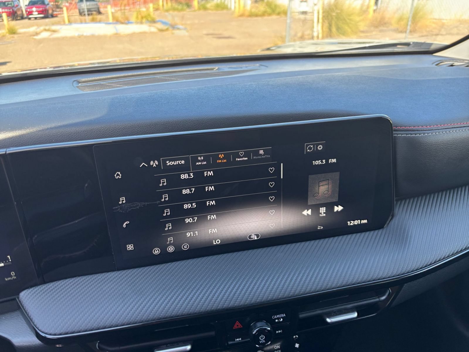 Used 2026 Nissan Kicks SR AWD/4WD image 19