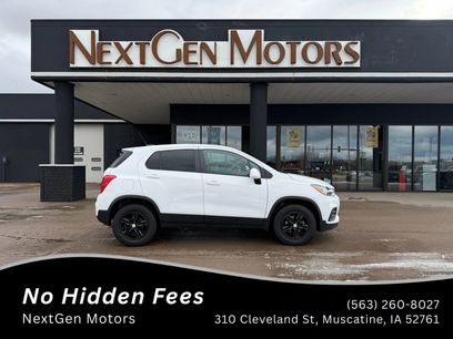 Used 2020 Chevrolet Trax LS w/ Tint and Cruise Package