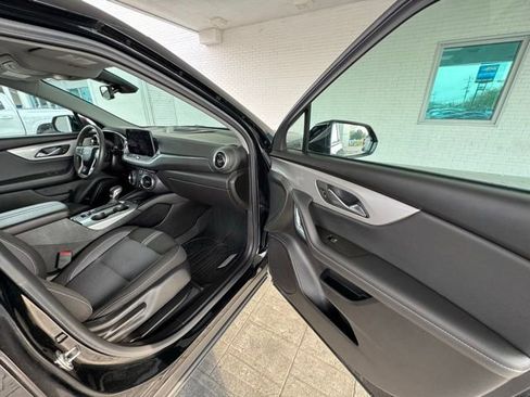 Used 2024 Chevrolet Blazer LT w/ Convenience Package image 15