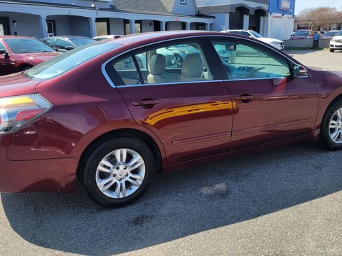 Used 2010 Nissan Altima 2.5 SL w/ SL Pkg image 5