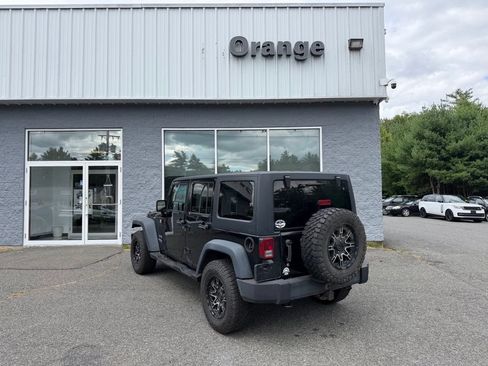 Used 2015 Jeep Wrangler Unlimited Sport w/ Quick Order Package 24S AWD/4WD image 5