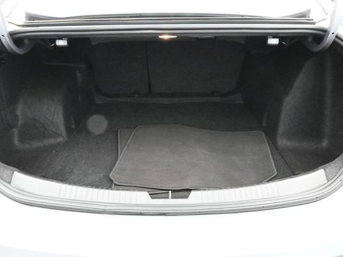 Used 2024 Chevrolet Malibu LT FWD image 34