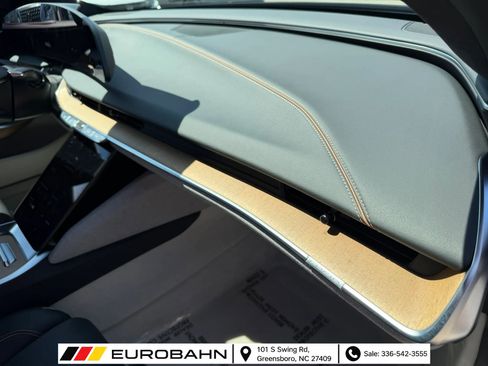 Used 2024 Lucid Air Touring AWD/4WD image 19
