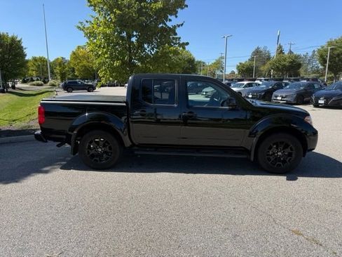Used 2020 Nissan Frontier SV w/ Midnight Edition Floor Mats AWD/4WD image 7