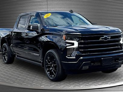 Used 2025 Chevrolet Silverado 1500 High Country w/ High Country Premium Package