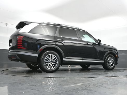 Used 2026 Hyundai Palisade SEL FWD image 45