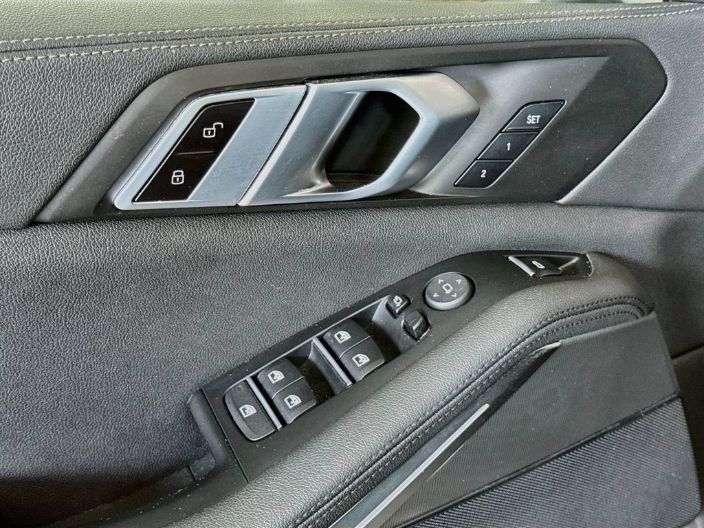 Used 2021 BMW X5 xDrive40i w/ Convenience Package AWD/4WD image 20