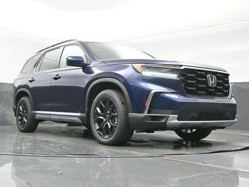 New 2025 Honda Pilot Touring image 25