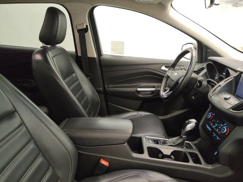Used 2019 Ford Escape SEL AWD/4WD image 21