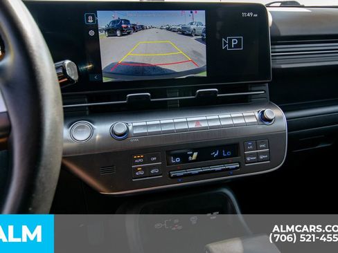 Used 2024 Hyundai Kona SEL image 17
