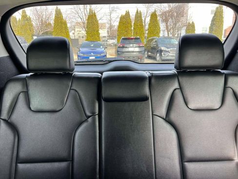 Used 2023 Kia Telluride LX image 12