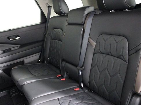 New 2026 Nissan Pathfinder Platinum w/ Cargo Package FWD image 19