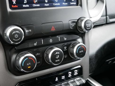Used 2020 RAM 1500 Big Horn AWD/4WD image 22