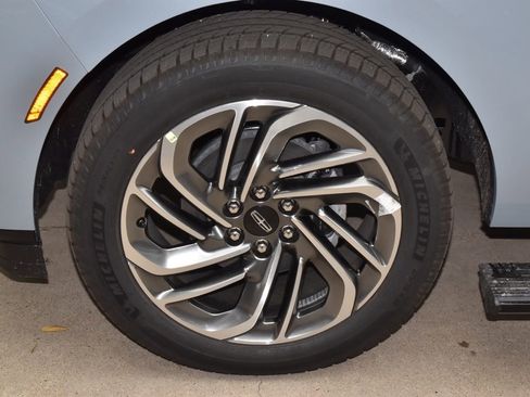 New 2026 Lincoln Navigator Reserve AWD/4WD image 50