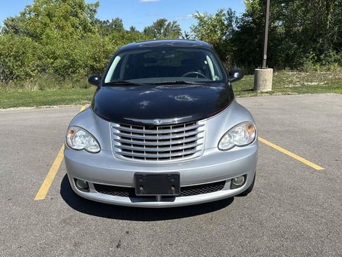 Used 2010 Chrysler PT Cruiser w/ PT Cruiser Couture Edition FWD image 2