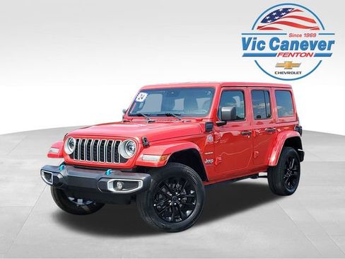 Used 2024 Jeep Wrangler Unlimited Sahara AWD/4WD image 1