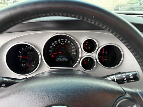 Used 2008 Toyota Sequoia Limited RWD image 34