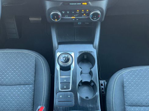 Used 2023 Ford Escape Active image 41