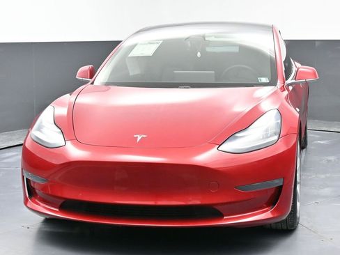 Used 2020 Tesla Model 3 Long Range image 4