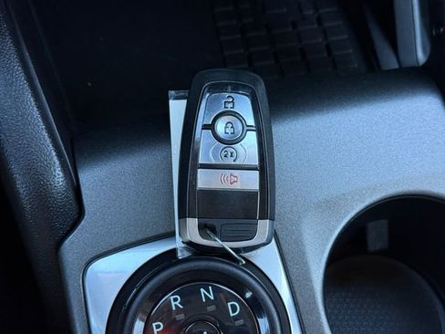 Used 2025 Ford Bronco Sport Badlands image 10