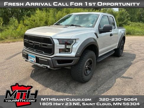 Used 2017 Ford F150 Raptor w/ Equipment Group 801A Mid AWD/4WD image 4