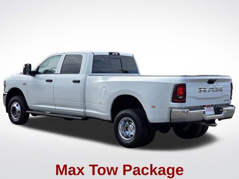 New 2026 RAM 3500 Tradesman AWD/4WD image 22