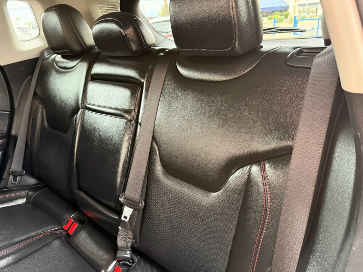 Used 2019 Jeep Compass Trailhawk w/ Leather Interior Group AWD/4WD image 42