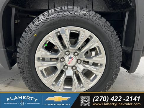 Used 2023 GMC Sierra 1500 Denali w/ Technology Package AWD/4WD image 19
