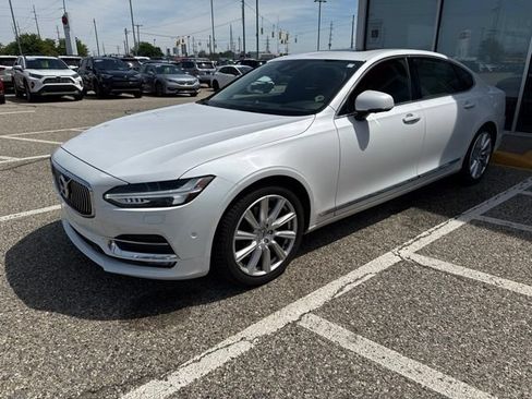 Used 2018 Volvo S90 T6 Inscription w/ Protection Package AWD/4WD image 4