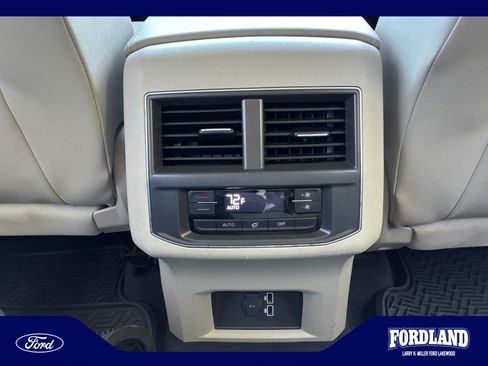 Used 2018 Volkswagen Atlas SE AWD/4WD image 31