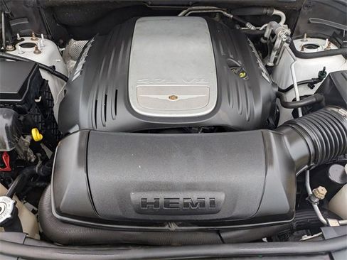 Used 2019 Dodge Durango R/T image 33